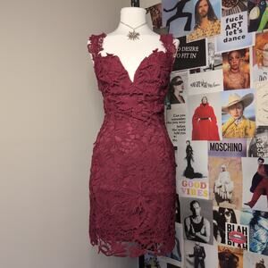 Lace Glam Red Midi Dress